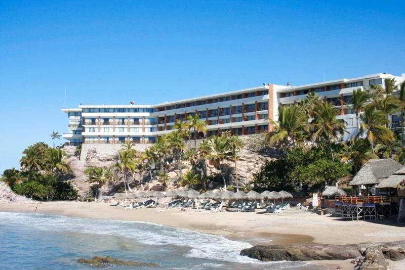 Faro Mazatlan Beach Resort Exterior photo